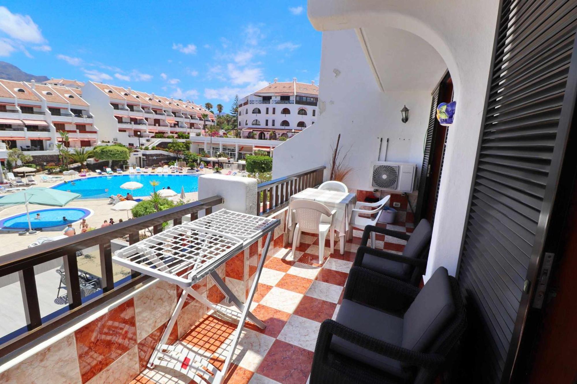 Parque Santiago I 242 By Tenerife Rental & Sales Плая де лас Америкас Екстериор снимка
